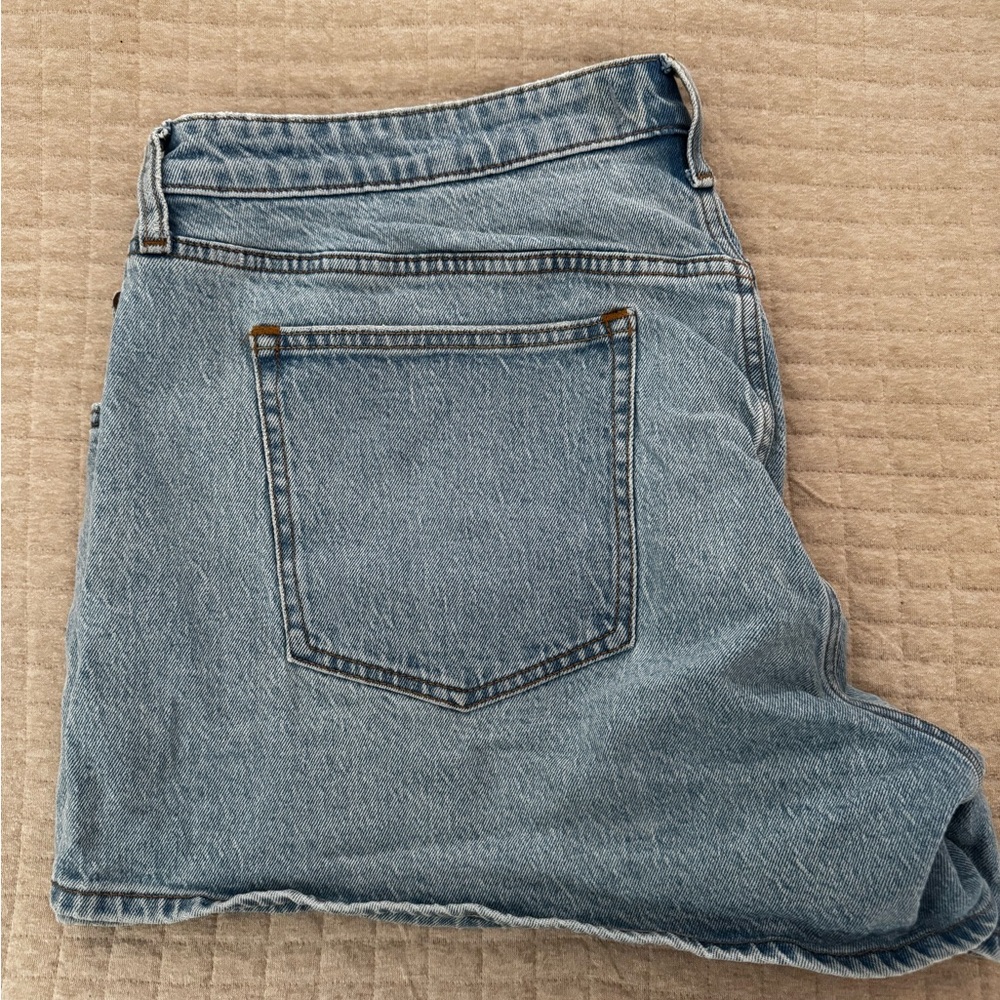 Abercrombie & Fitch Denim Short